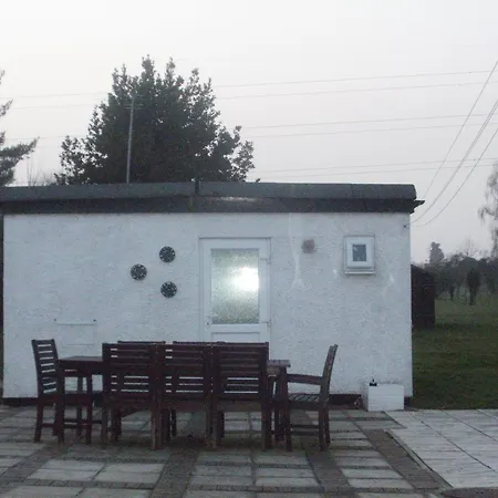 London Heathrow Guesthouse-3