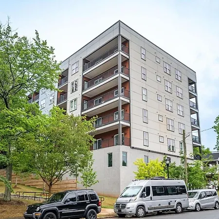 Downtown New-Built Roof-Top Balcony City View 525Pkwy502-3