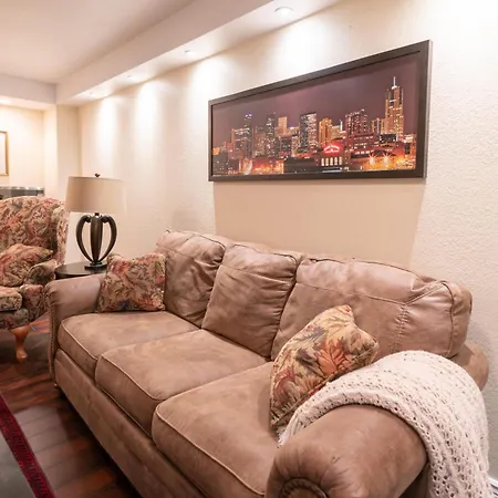 1777 Larimer St #1911-2