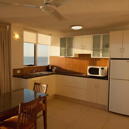 Chateau Beachside Resort-2