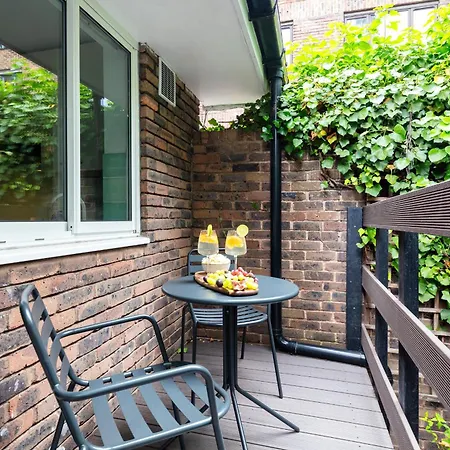 Rare 4Beds Townhouse In Kensington With Patio-3