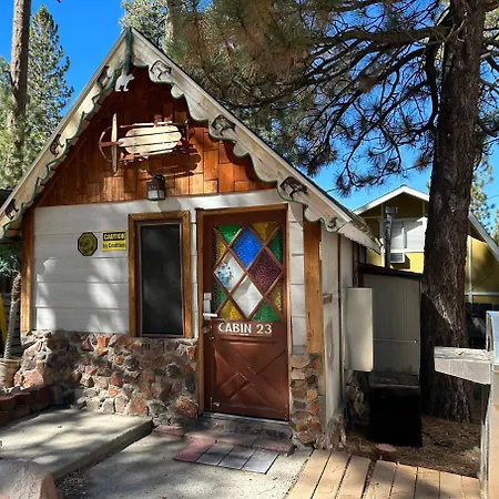 Big Bear Lake - Tulip Lane Cabin #23 - Micro Cabin-3