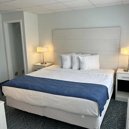 The Admiral Hotel/Motel-2