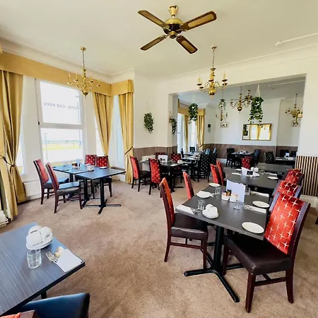 Four Oaks Hotel-3