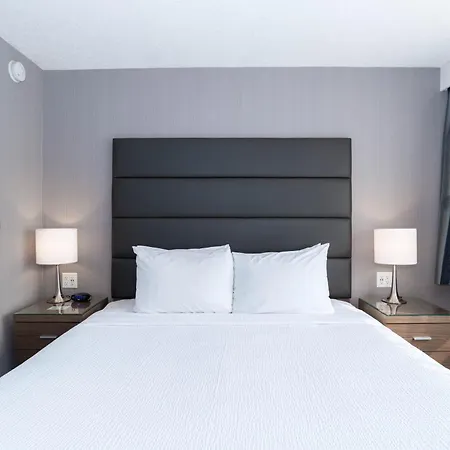 Sandman Hotel Edmonton West-3