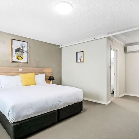 Quality Inn Sunshine Haberfield-3