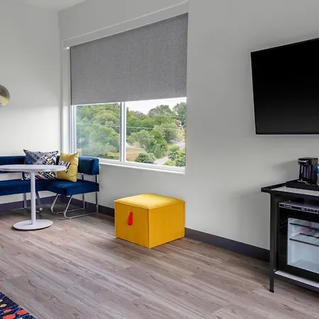 Aloft By Marriott Nashville Airport-3