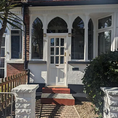Brookview Guest House-3