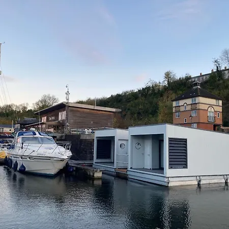 Rooms At Penarth Marina-3