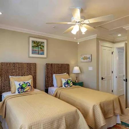 The Toasted Coconut By Last Key Realty-3