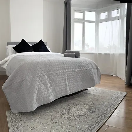Stadium Home-3