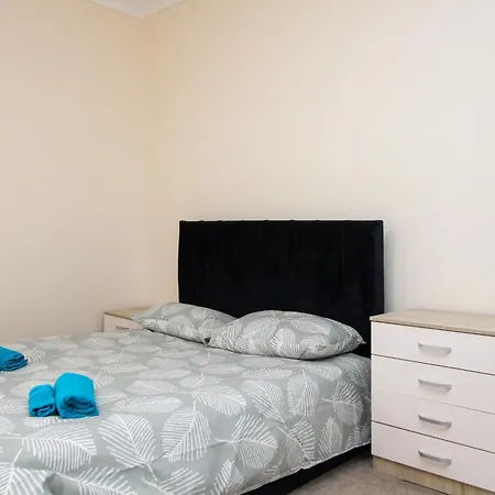Darwin Road Guest House 3-3