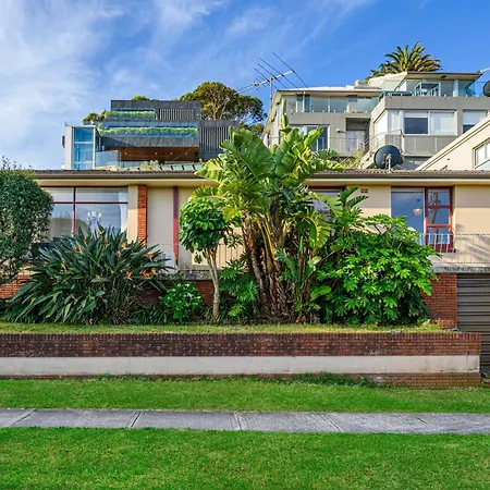 Bondi Beach 4Br House-3