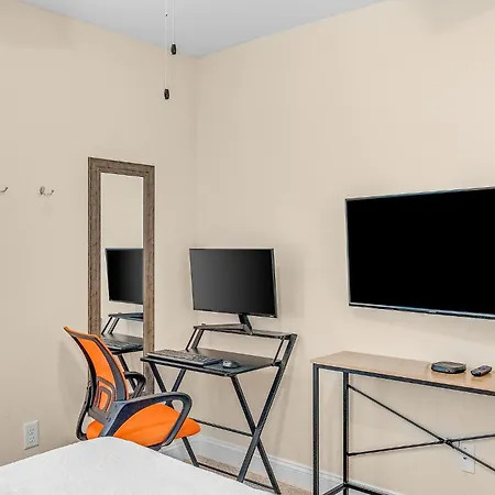 Silver Sands Getaway In Panama City Beach - Private Pool, Walk To Beach, Family Friendly-2