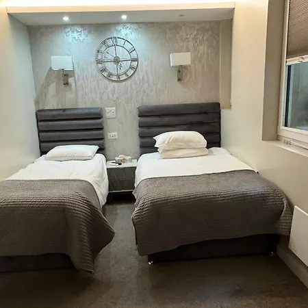 Park Avenue Hotel-2