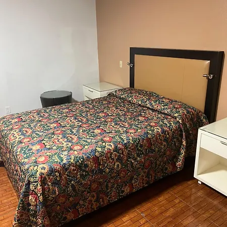 King Motel-3