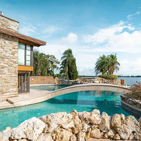 Luxury Lakefront 100,000 Gal Pool Villa - Orlando-2