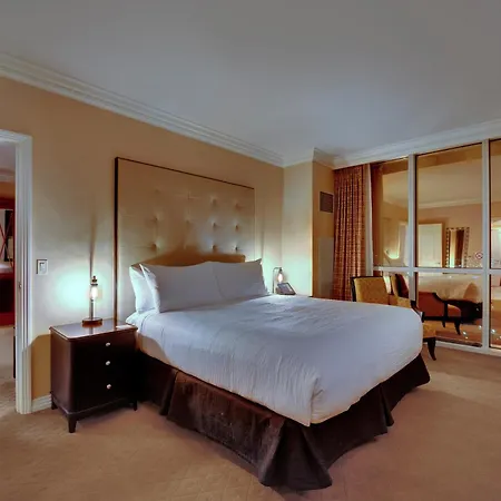 Kintsugi Retreat-Condo-Stripview-No Resort Fee-3