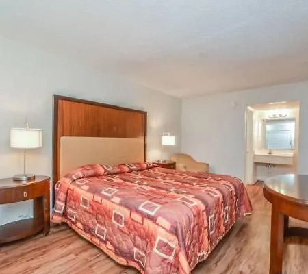 Economy Hotel Memphis-3