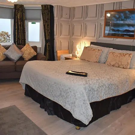 Kilbrannan Guest House-3