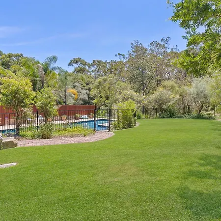 Poolside Oasis - Sydney-3