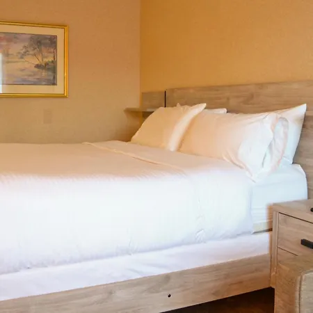 Amenida Residences, Calgary-3