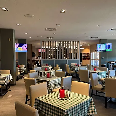 Best Western Plus Fillmore Inn & Suites-3