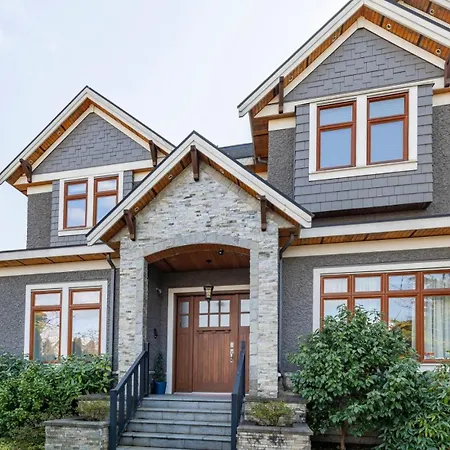 Vancouver West Cozy Retreat By Host Launch-3