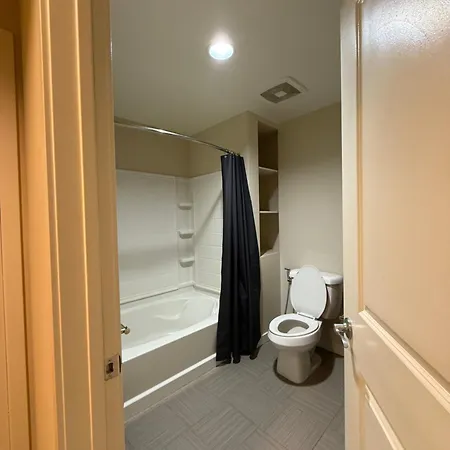 Wilshire La Brea Apartments-2