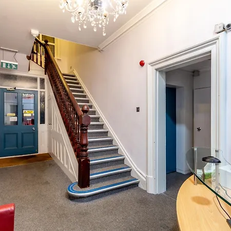 London Gatwick Inn-3