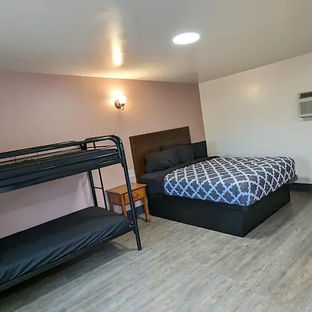 Portland Value Inn-2