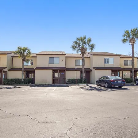 5 Minutes Walk To Beach, Family Friendly Condo With Shared Pool, Tennis Court-3