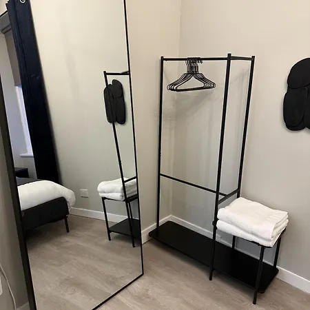 Skene Square Apartment-3