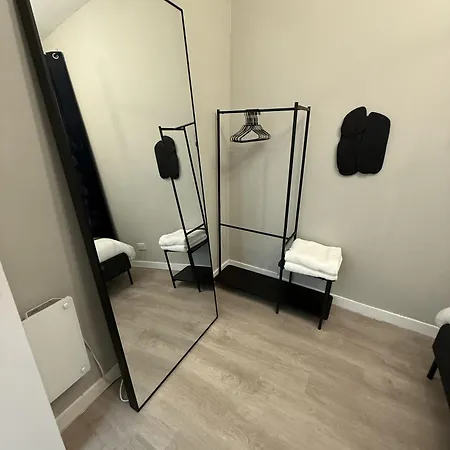 Skene Square Apartment-2