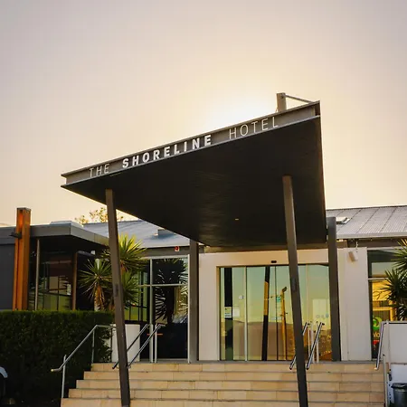 Shoreline Hotel-3