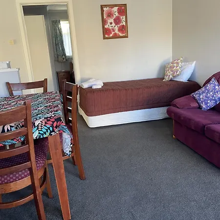 Earnslaw Motel-3