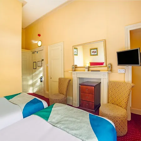 Oyo Bailbrook Lodge, Bath-3