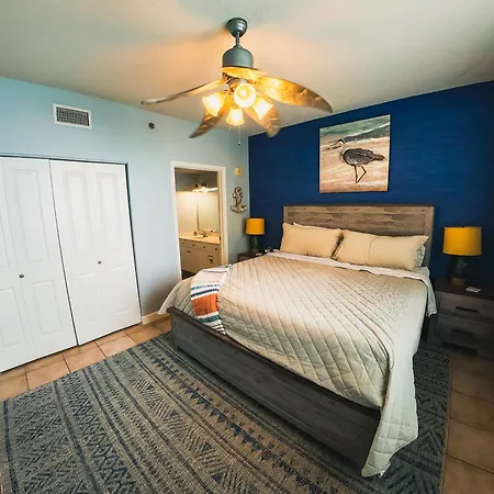Updated Beach Condo At The Shores Of Panama Condos - Unit 918-3