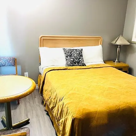 A1 Inn Niagara Falls-3