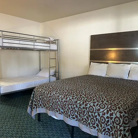 Elevation Lodge-2