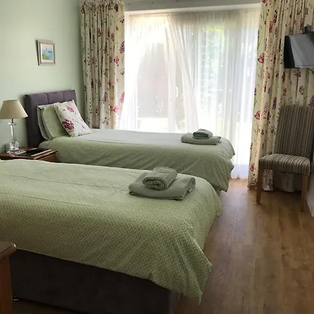 Lilac Villa Guest House-3