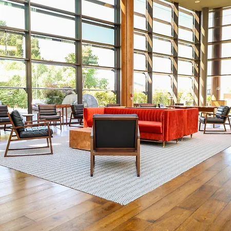 The Orchard Hotel & Restaurant-2