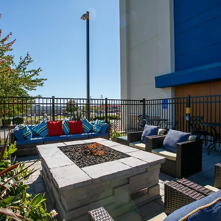 Hampton Inn Harrisburg-East/Hershey-2