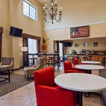 Best Western Windsor Pointe Hotel & Suites-Frost Bank Center-2