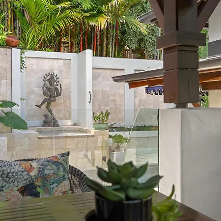Far Pavilions - An Intimate Bali-Style Haven-3
