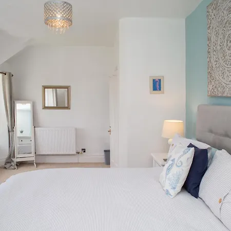 Sea Salt Tenby-3