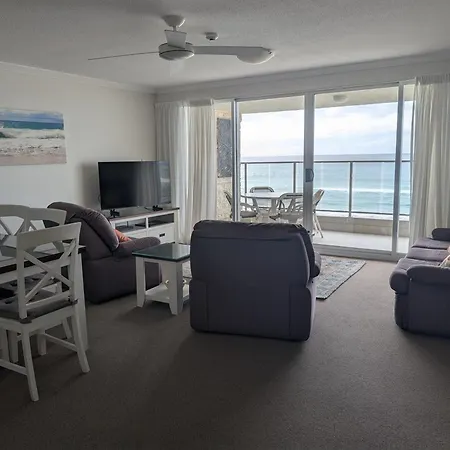 Pacific Surf Absolute Beachfront Apartments-3