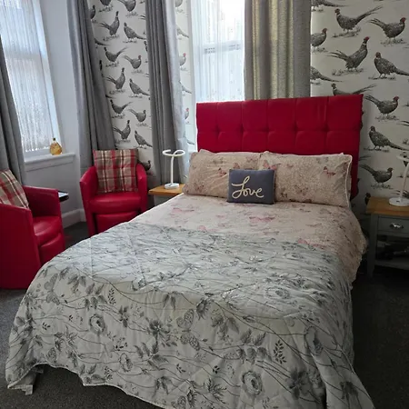 Ivanhoe Guest House-3