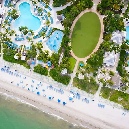 Lovely Deluxe Unit Located At Ritz Carlton - Key Biscayne!-2