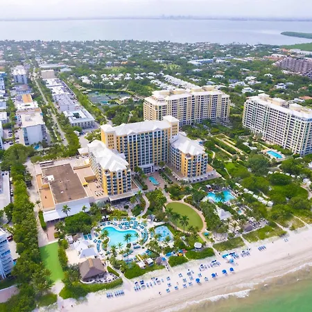 Lovely Deluxe Unit Located At Ritz Carlton - Key Biscayne!-3